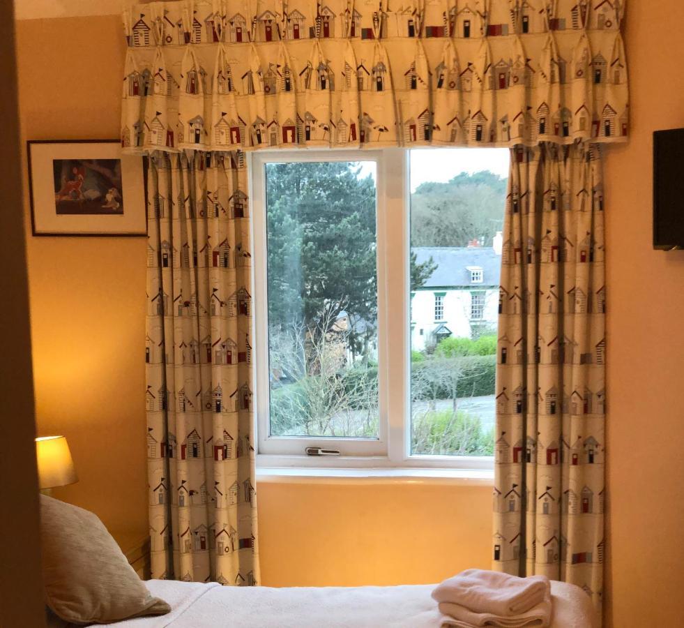 White Acre Apartment